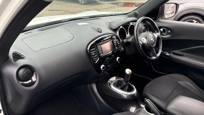 Nissan Juke 1.6 [112] Bose Personal Edition 5dr Petrol Hatchback